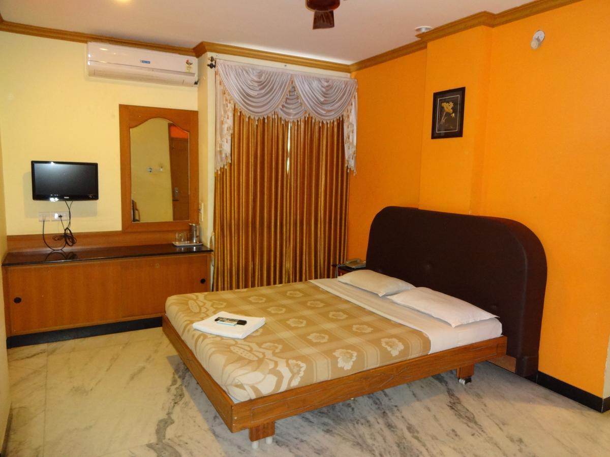Hotel Grand Palace Coimbatore Exterior photo